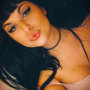 Rina - rencontre-Naturiste-Sartrouville